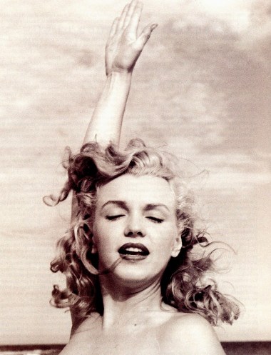 marilyn-photographer-unknown (1)