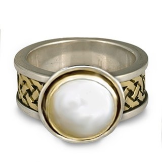 Celtic Knot work on Moonstone Ring