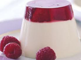Vanilla Panna Cotta w Berry Jelly