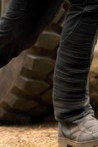 8 Jai Divergent gif